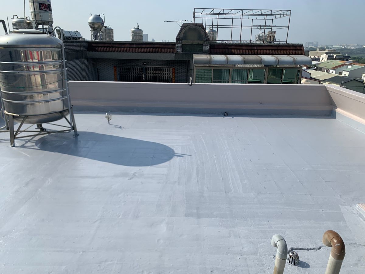 屋頂防水浪板防鏽作業