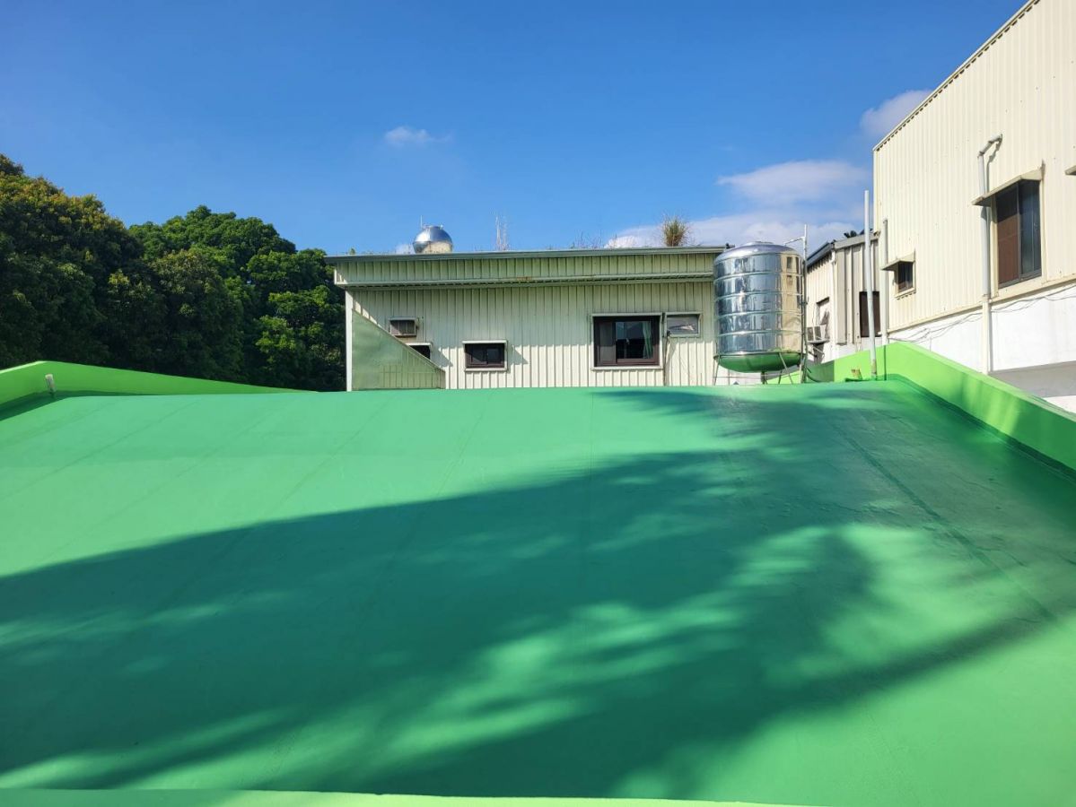 客製化-屋頂防水塗料作業